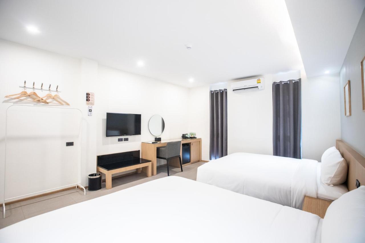 Cubic Bangna Hotel Bangkok Exterior photo